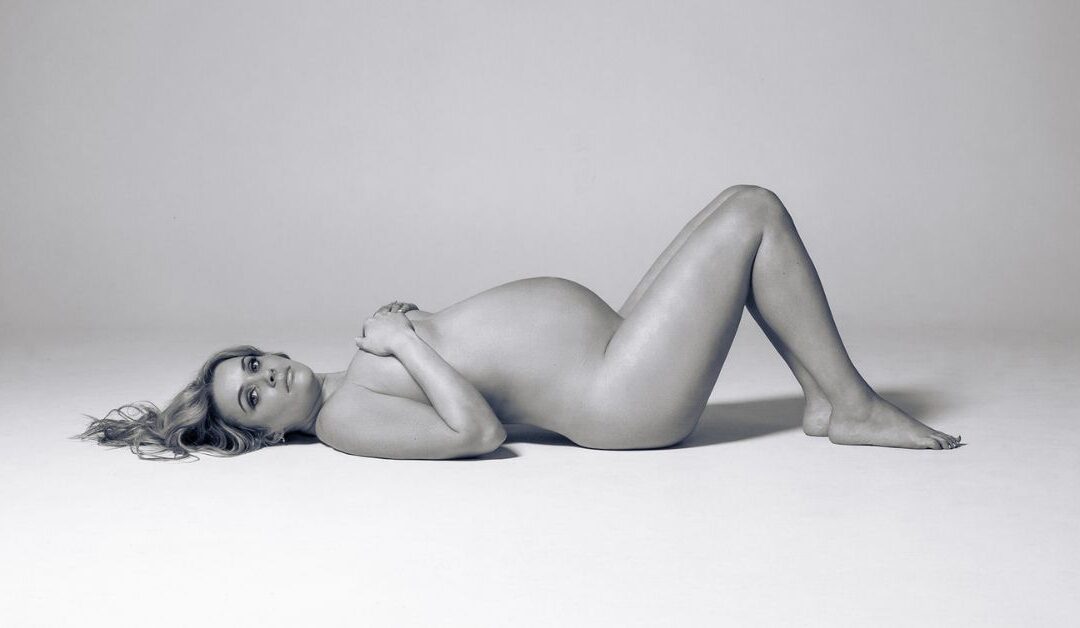 Why Do I Love Maternity Photoshoots?